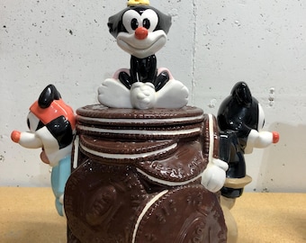 Vintage 1994 Warner Bros. Animaniacs Cookie Jar | Yakko, Wakko, and Dot on Cookies