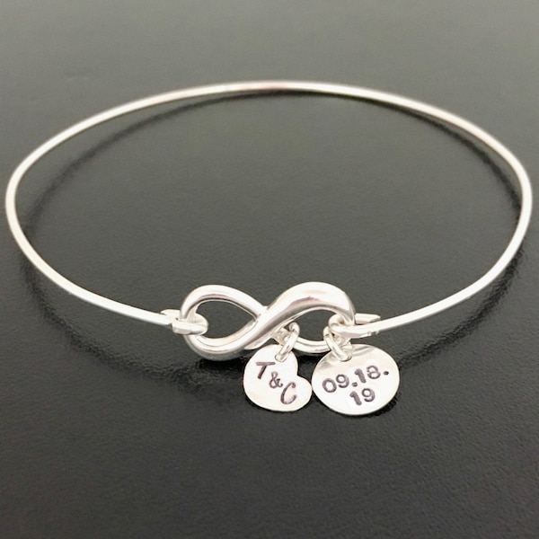 Bride Bracelet, Personalize Infinity Bracelet, Gift from Mother, Father Aunt MIL, Matron of Honor, Mom Dad to Daughter, Sterling Silver Gift