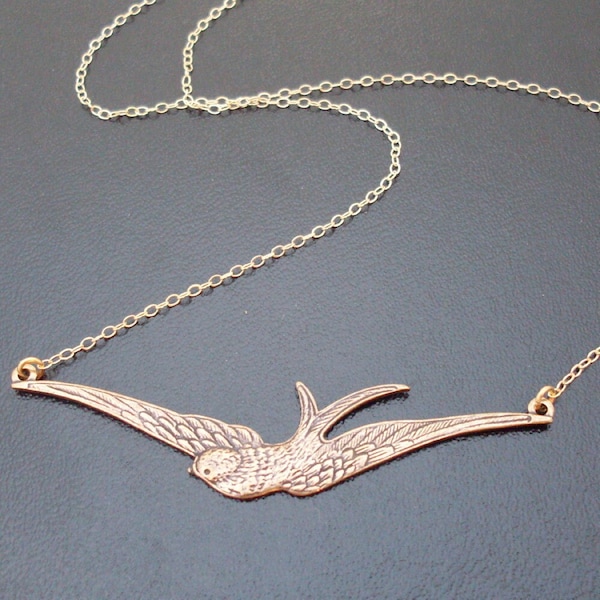 Swallow Necklace Bird Necklace for Women Gold Tone Swallow Pendant Bridesmaid Necklace Nature Necklace Nature Wedding Bird Pendant Necklace