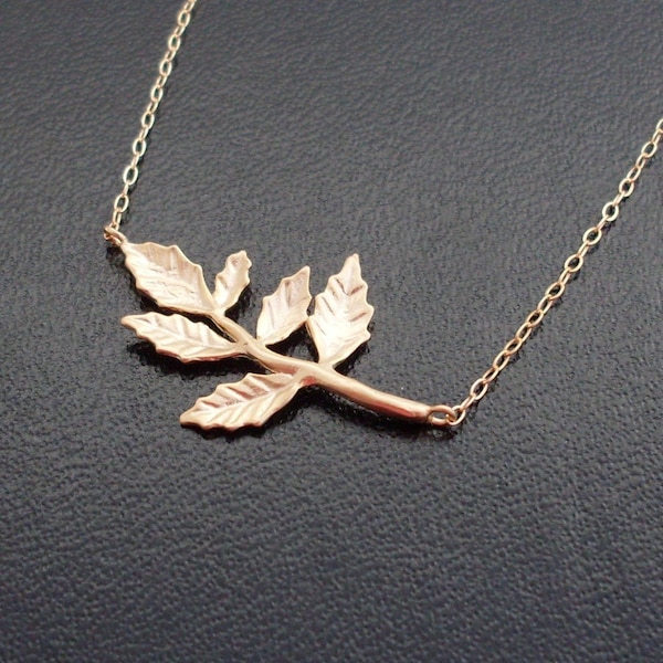 Autumn Leaf Necklace Gold Plated Leaf Charm Branch Necklace Nature Necklace Nature Wedding Fall Necklace for Women Bridesmaid Necklace