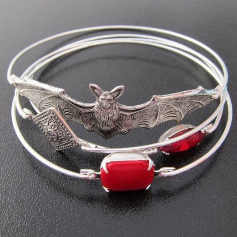 Halloween Bracelet Bat Jewelry Bat Bracelet Handmade Halloween Etsy