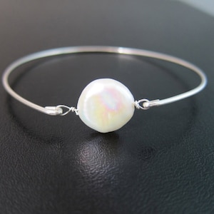 Pearl Bracelet, Mother of Groom Gift, Bracelet from Bride from Son, from Groom, Mother of the Groom Bracelet, Cultured Freshwater Pearl