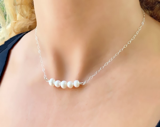 Cultured Freshwater Bridesmaid Pearl Necklace Bridesmaid Gift Bridal Necklace Bride Necklace Maid of Honor Matron Mother of the Bride Groom