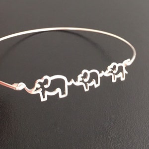 Sterling Silver Mama with 2 Babies Elephant Bracelet Expectant Mother Expecting Mom Gift Mothers Day Gift Second 2nd Pregnancy Baby Shower