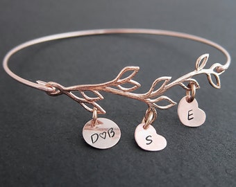 Rose Gold Family Bracelet with Children's Initials on Heart Charms Heartfelt Gift Mom Mothers Day Jewelry Gift for Wife Her Thoughtful Gift