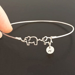 Mom with Baby Elephant Initial Bracelet Mothers Day Gift for Young Mom Elephant Gift Her Mothers Day Bracelet for Daughter or your Sister