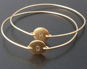Set of 2 Custom Initial Bracelet Bangles Gold Plated Discs Cute Gifts Mom Personalized Jewelry Mothers Christmas Gift From Daughter Son Kids