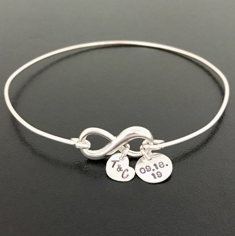 Sterling Silver Bride Bracelet Gift Infinity Bracelet with Charms Wedding Date /& Initials Bride Gift From Mother Father Mom Dad to Daughter