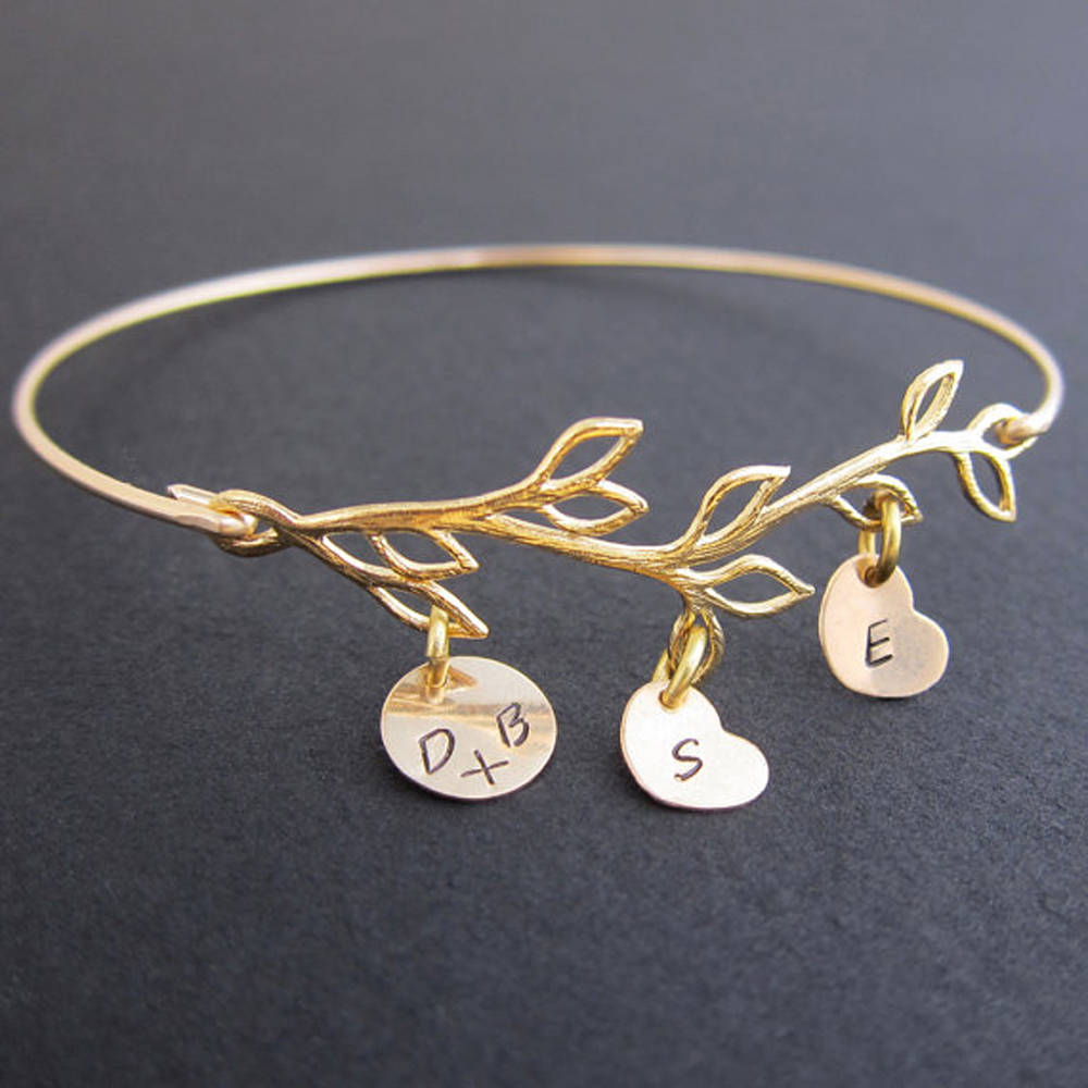  THREE Monogram Charm Bracelet, Initial Disc Bracelet, Sterling  silver. Mother's bracelet, Personalized Jewelry, Family Bracelet : Handmade  Products