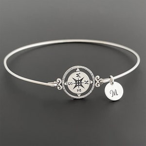 Personalized Graduation Gift for Her 2025 Graduation Bracelet for Daughter Sister Teen Girl Best Friend Women Sterling Silver Compass Bangle
