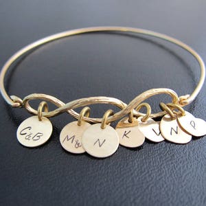 3 Generation Family Tree Infinity Bracelet Personalized Christmas Gift Grandma Jewelry  Unique Grandma Gift Idea Grandmother from Grandkids