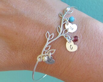 Family Bracelet Sterling Silver Family Gift Idea Mom Grandma Aunt Women Her Custom Bracelet Personalize with Initial Charms Sim Birth Stones