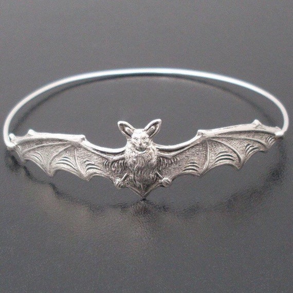 Bat Bangle Bracelet Halloween Bracelet Bat Jewelry Bat Bracelet 2026 Halloween Jewelry Women Halloween Gift Bat Gift Gothic Halloween Bangle