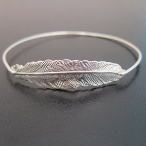 Feather Bracelet for Women Silver Tone Feather Jewelry Boho Hippie Wedding Jewelry Bohemian Jewelry Bohemian Bracelet Bangle Feather Bangle