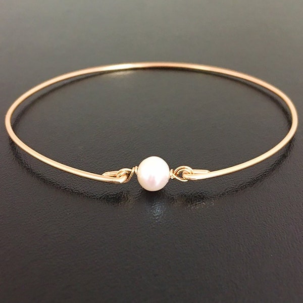 Cultured Freshwater Pearl Bracelet Dainty Pearl Bracelet Bangle Dainty Pearl Jewelry Simple Bridesmaid Gift Idea Simple Bracelet for Wedding