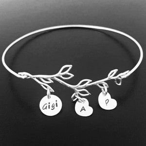 Gigi Family Tree Bracelet Gif for Mom's Birthday Gift for Gigi Personalized Gift Custom Gigi Bangle Grandkids Initials Gigi Birthday Present