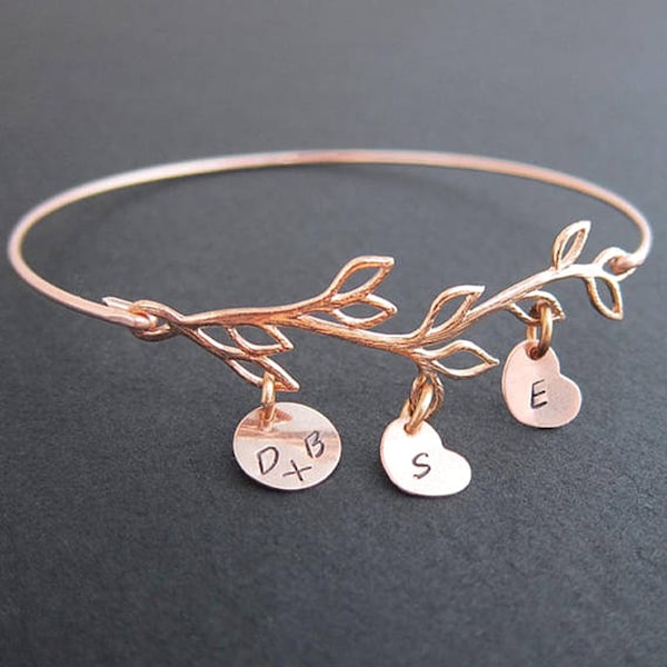 Mom Christmas Gift Her Family Tree Jewelry Womens Personalized Rose Gold Bracelet Custom with Kids Initials Mom Bracelet Christmas Jewelry