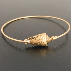 Conch Shell Bangle Bracelet for Women Conch Shell Jewelry Cone Shell Bracelet Gold Tone Shell Jewelry Shell Bangle Seashell Jewelry