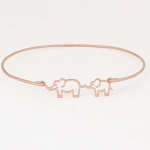 Mom & Baby Elephant Expecting Mom Bracelet Mothers Day Gift for Pregnant Mom Wife Best Friend Daughter in Law Sister Future Mom to be Gift