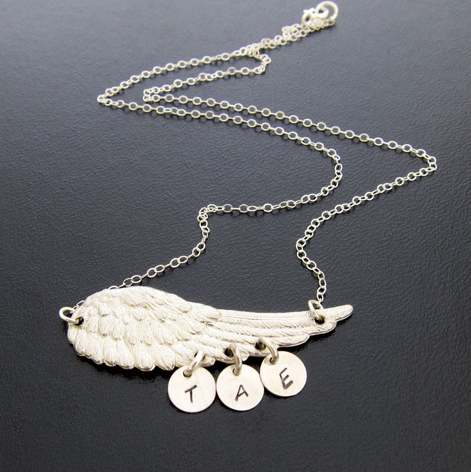 Personalized Mothers Day Necklace for Grandma With Grandkids