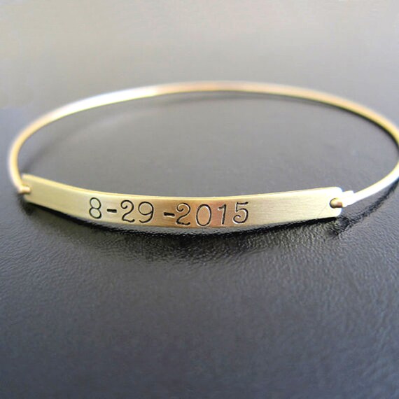 Date Bracelet, Wedding Date Bracelet, Wedding Date Gift, Birthdate Gift, Birthdate Bracelet, Custom Hand Stamped Bracelet for Women