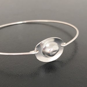Cowgirl Hat Bracelet Cowgirl Bracelet Cowgirl Bijoux pour les femmes Western Jewelry Western Bracelet Southwest Bijoux patriotique cowgirl Cadeau