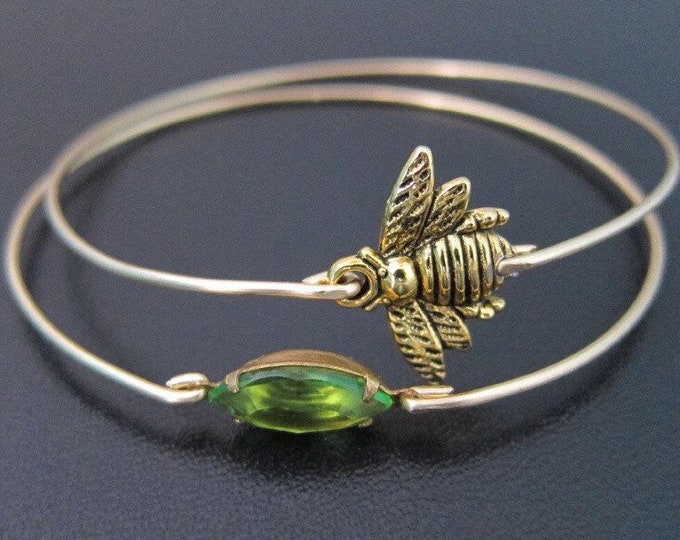 Honey Bee Bracelet Set Honey Bee Jewelry Set Queen Bee Jewelry Gold Tone Stack Bracelet Green Jewelry Green Bangle Bracelet Honeybee Jewelry
