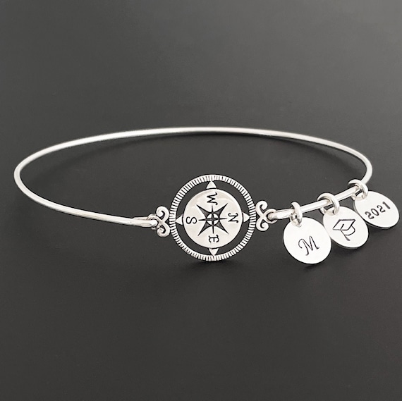 Personalized Graduation Bracelet 2026 for Daughter Best Friend Her College Graduation Gift for Daughter Sister Best Friend College Grad Gift