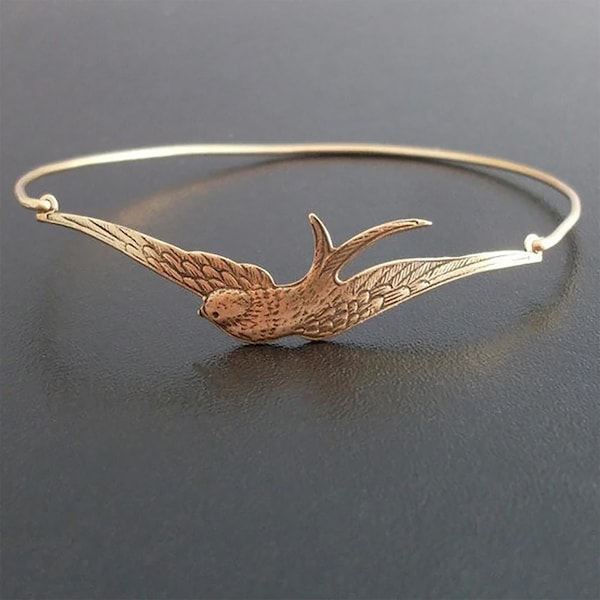 Sparrow Bracelet Sparrow Jewelry Bird Bracelet Bird Jewelry Bird Charm Bracelet Nature Jewelry for Women Bird Gift for Women Sparrow Bangle