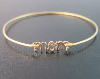 Mom Bracelet, Mom to be Gift, Mom to be Jewelry, Mother to be Gift, Mother to be Jewelry, New Mommy to be Gift, Mom to be Bracelet