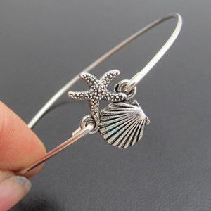 Beach Jewelry, Beach Bracelet, Starfish & Shell Jewelry, Ocean Jewelry, Shell Bangle Bracelet, Beach Jewlery, Shell Bracelet, Ocean Bracelet