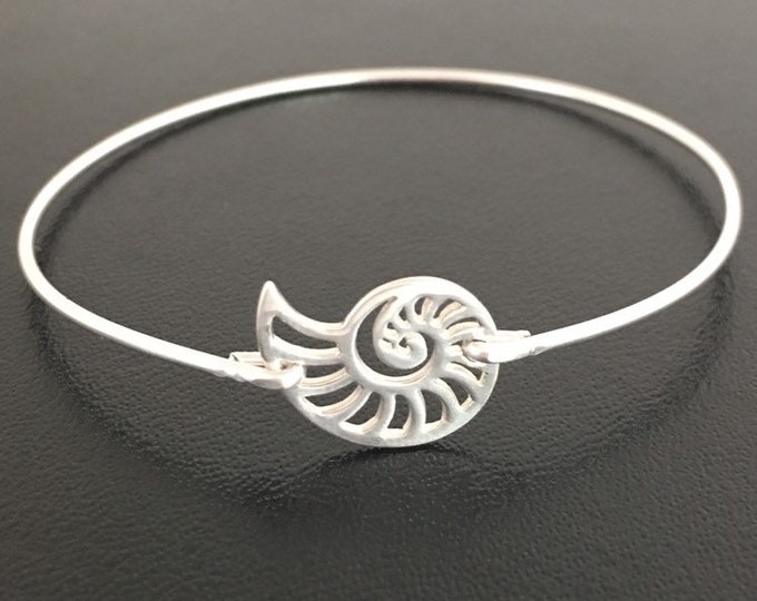 Nautilus Shell Bracelet Sterling Silver Shell Bangle Shell Jewelry Ammonite Jewelry Ammonite Bracelet Seashell Jewelry Seashell Bracelet