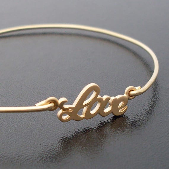 https://i.etsystatic.com/5625639/r/il/fc1ae9/6467036862/il_570xN.6467036862_l4jq.jpg