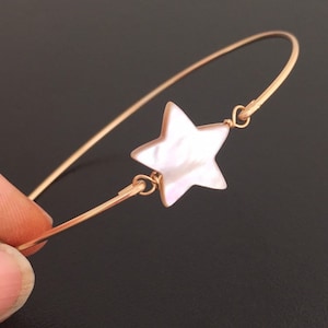 Mother of Pearl Bracelet Bright Star Bracelet for Women Star Jewelry Mother of Pearl Bangle Bracelet Star Bangle Star Charm Bracelet