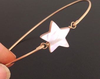 Mother of Pearl Bracelet Bright Star Bracelet for Women Star Jewelry Mother of Pearl Bangle Bracelet Star Bangle Star Charm Bracelet