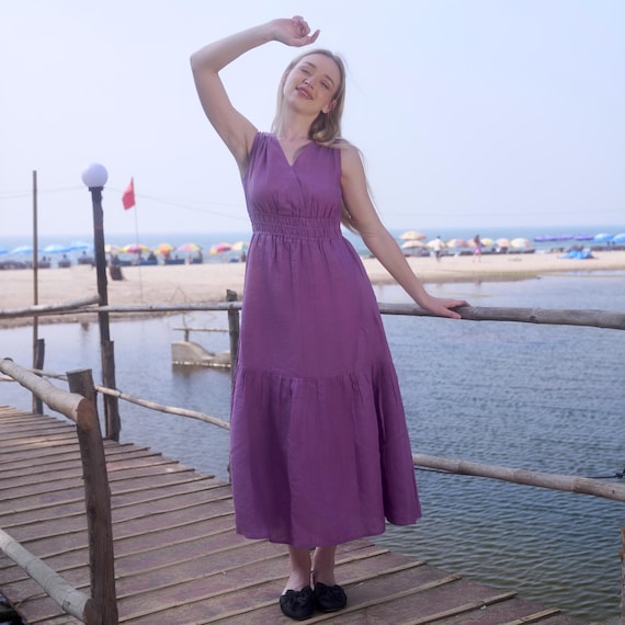 Sleeveless Dress Casual Pockets Design Floor Length Dress