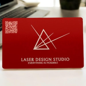 Zeig Stil mit einer Metall-Visitenkarte – edles Aluminium, präzise Gravur und elegantes Design für einen Auftritt, stabile Version 0.8mm.