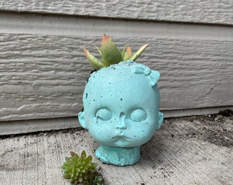 1 (style B) White Walker Concrete Baby Doll Head Planter "Mavis" Haunted Mansion Tea light small