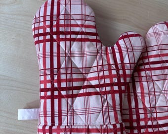 Scalloped oven mitt pattern