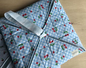 Handmade Pie Carrier