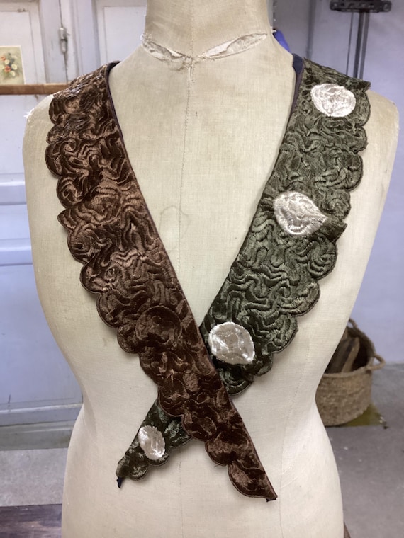 Free Shipping - Antique Silk Embroidery Dress Collars. Upcycling, Sewing,  Makers, Fashion. - Etsy