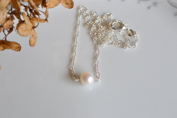 Freshwater pearl choker necklace, freshwater pearl necklace, floating necklace, minimalist, simple sterling silver necklace