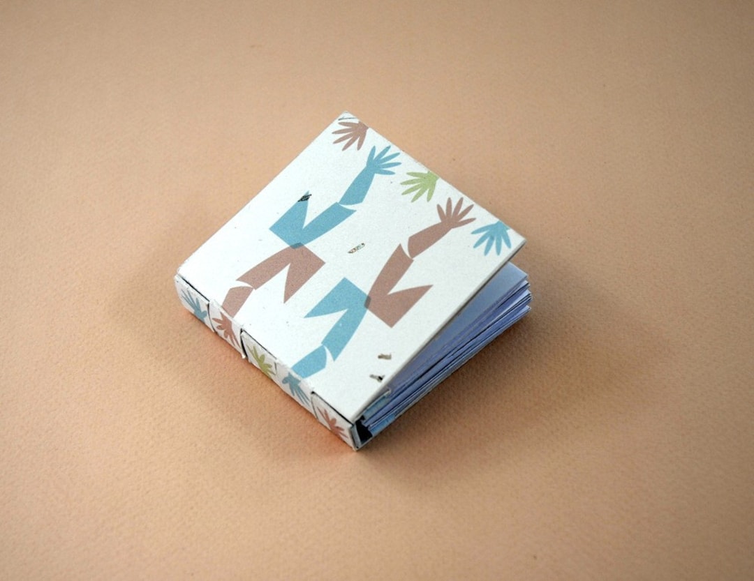 How to Make a Piano Hinge Binding With Tabs and Foldout Pages, PDF