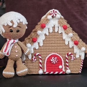 Crocheted Christmas Gingerbread Man and House: Holiday Decor image 1