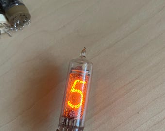 IN-14 ニキシー管時計キット DIY。チューブは不要です。 - Etsy 日本