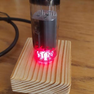 Vacuum tube nightlight with 6F5P tube