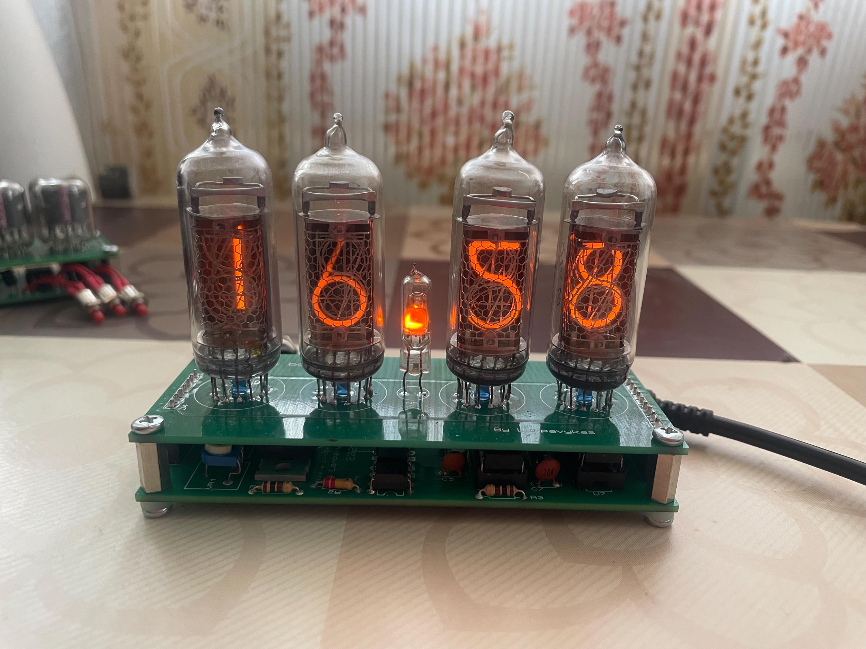 In 8 nixie clock - Etsy 日本