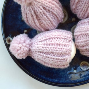 Knitted egg cozy set of 4 light pink knit egg hat with pom pom wool blend yarn handmade Easter decor party decor photo prop small gift image 2