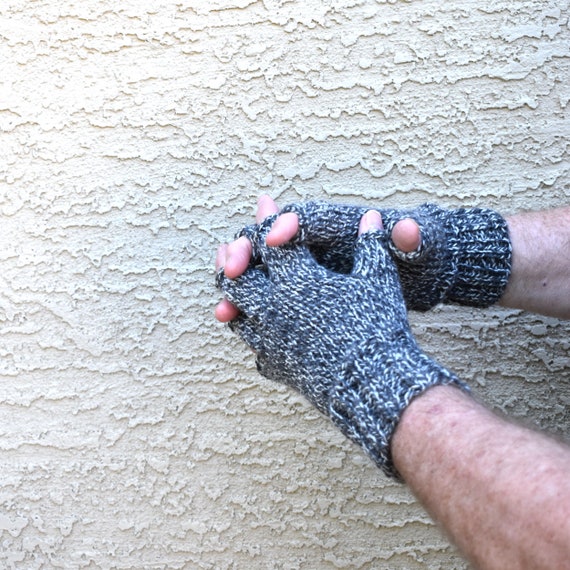 Mens Fingerless Gloves 100% Merino Wool Speckled Black and White