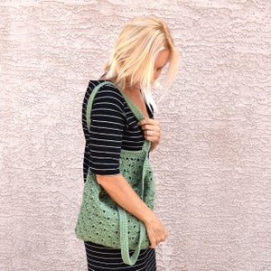 Crochet tote bag shoulder bag 100% cotton avoska handmade bag beach farmers market boho bohemian sage green spring summer autumn fall image 4